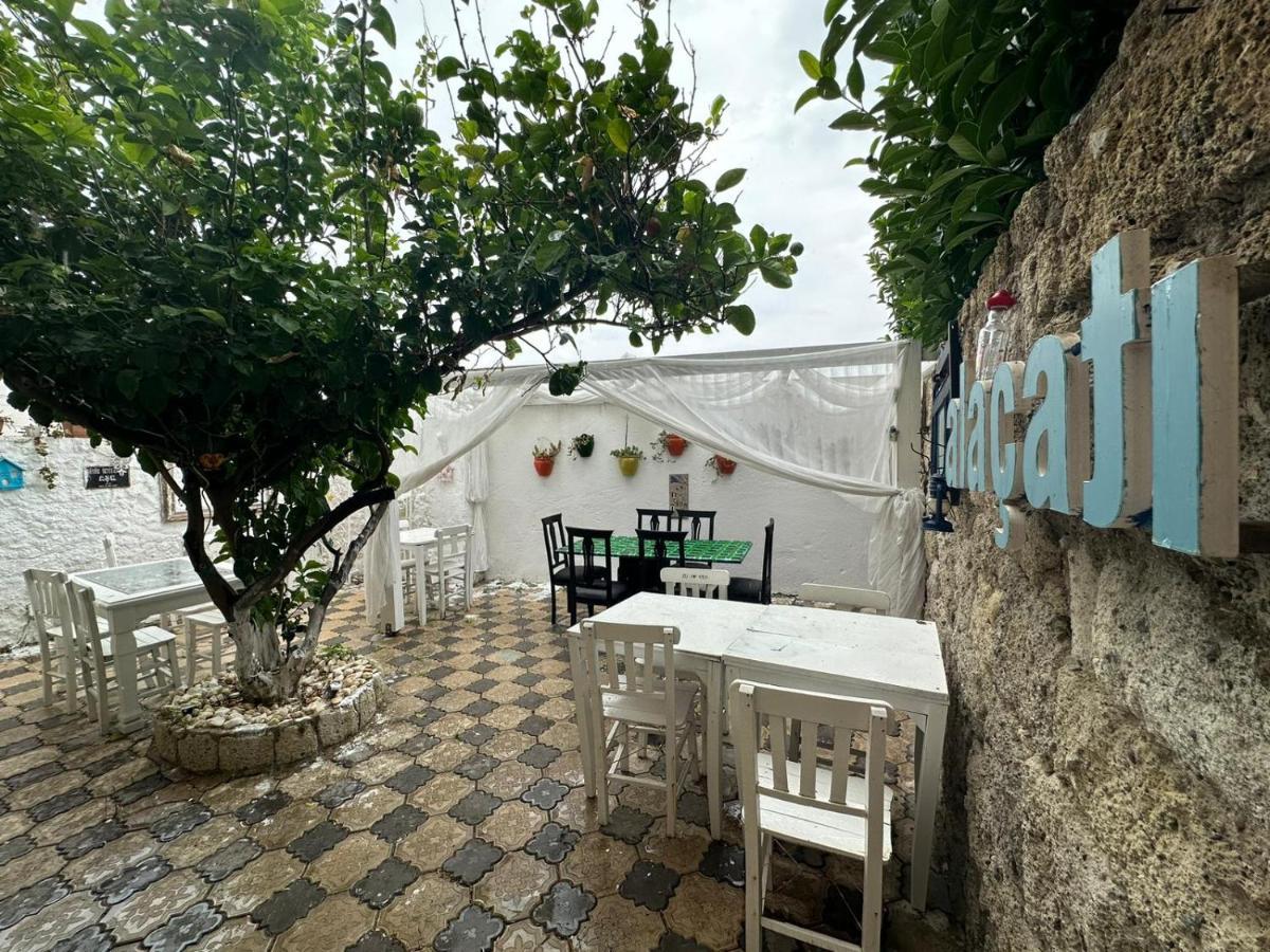 Monat Otel Hacimemis Alaçatı Exterior photo